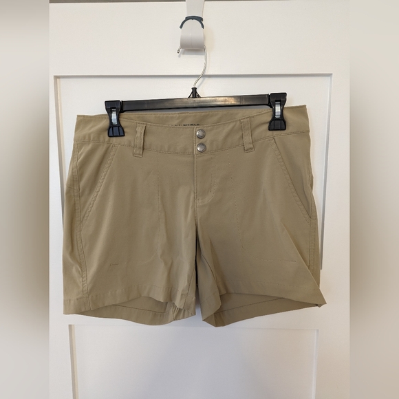 Columbia Women's Omni-Shield Advanced Repellency Shorts Size 8 - Picture 4 of 5